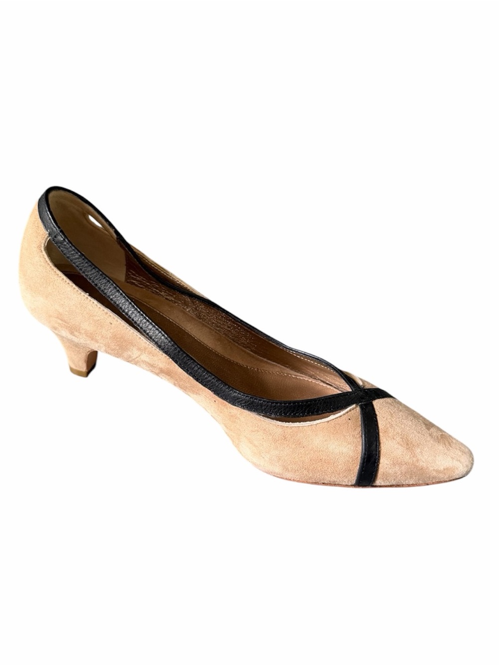 Dana Davis Tan Beige Suede Kitten Heel Pump Chocolate Brown Trim Cut Outs 7.5
